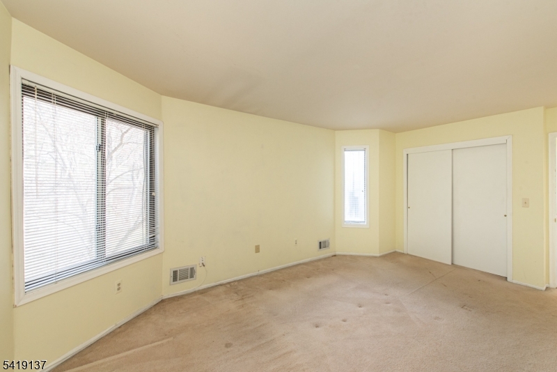 Hastings Square - Residential