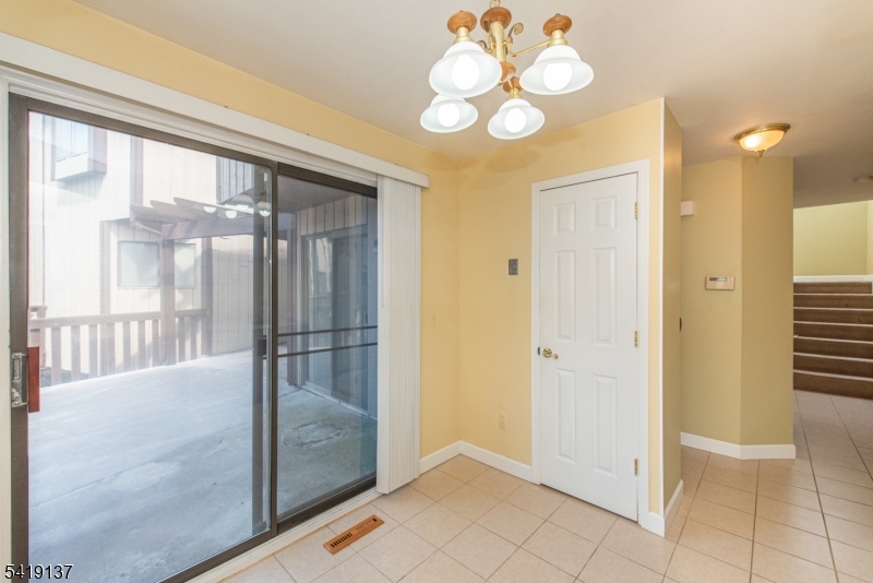 Hastings Square - Residential