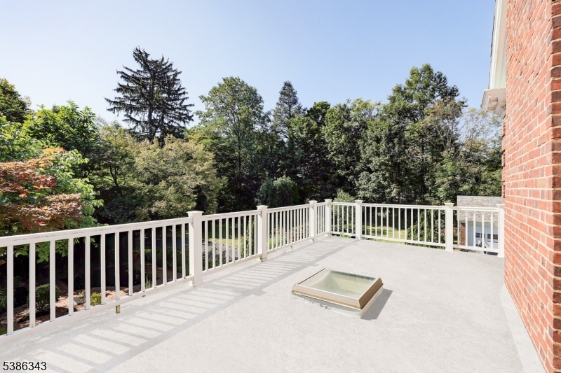 Washington Headquarters - Residential