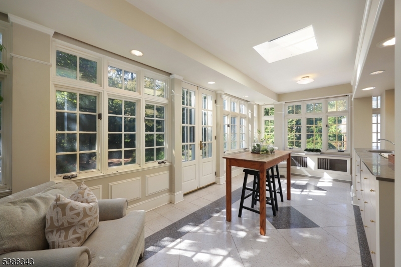 Washington Headquarters - Residential