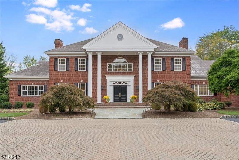 New Vernon - Residential