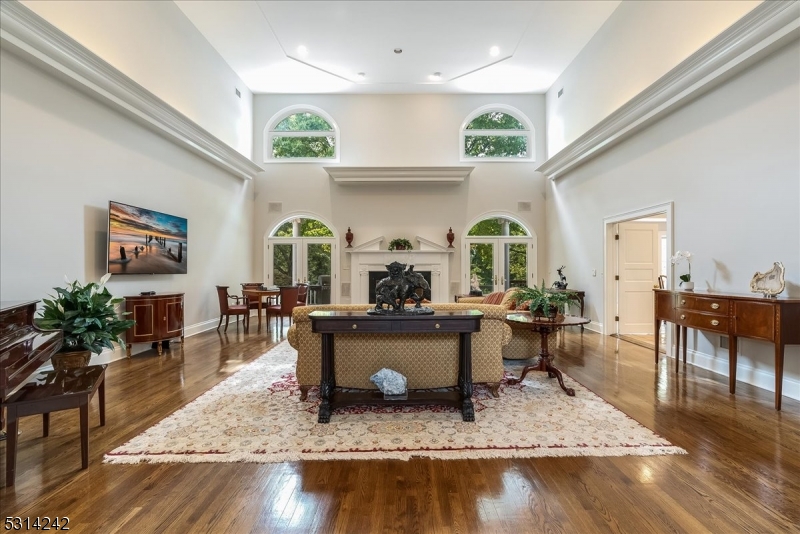 New Vernon - Residential