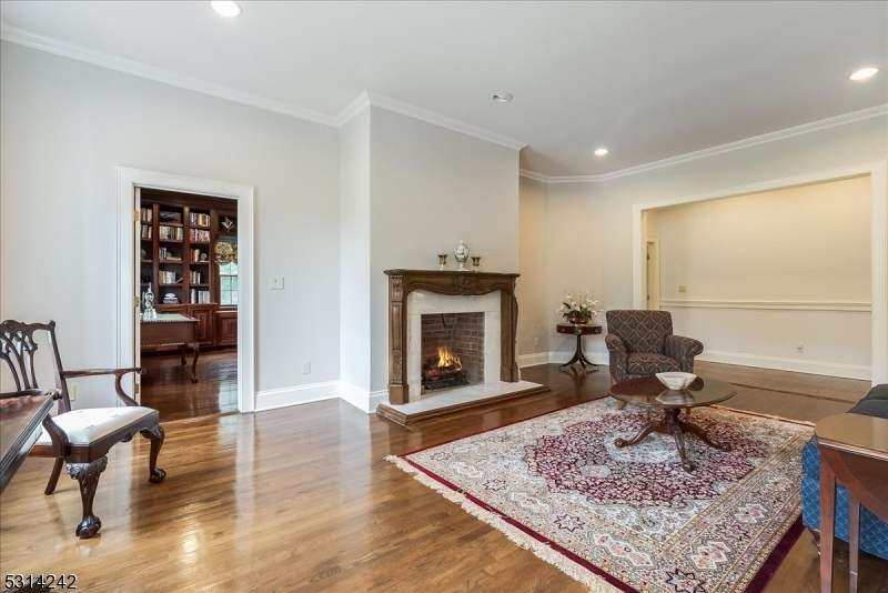 New Vernon - Residential