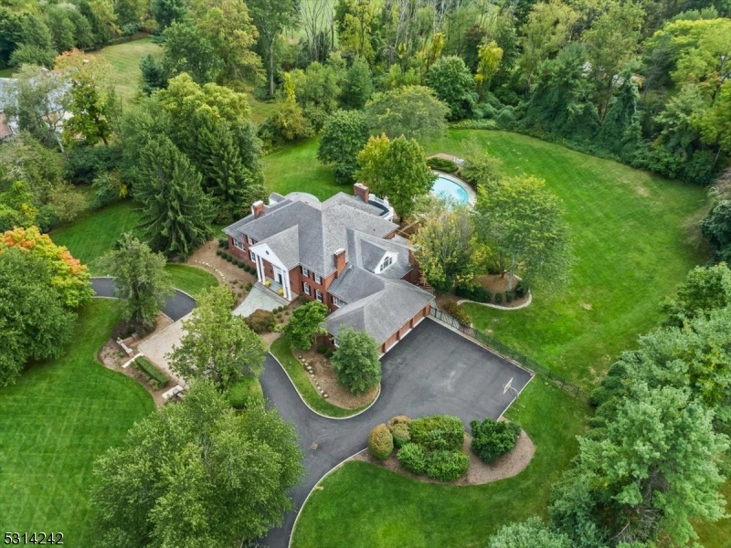 New Vernon - Residential