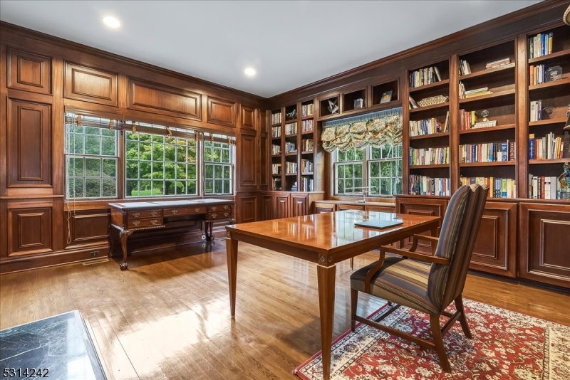 New Vernon - Residential