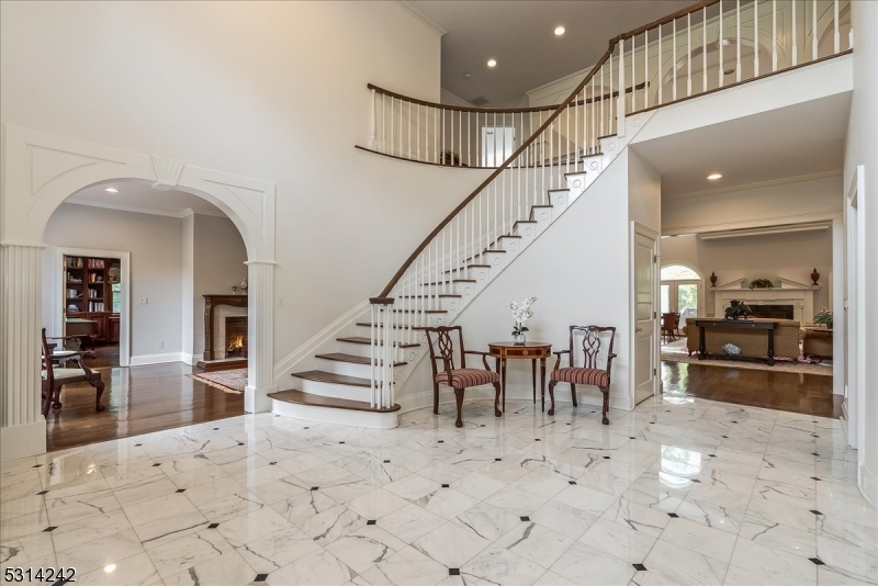 New Vernon - Residential