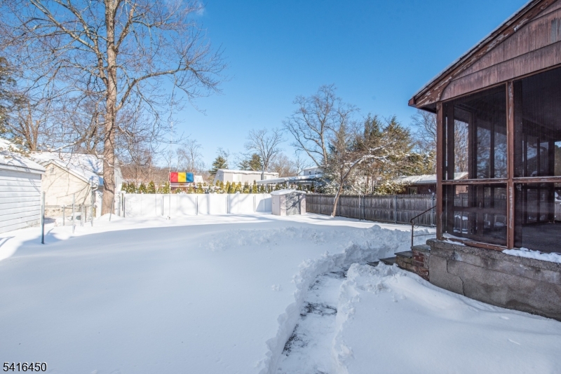 PACKANACK LAKE - Residential