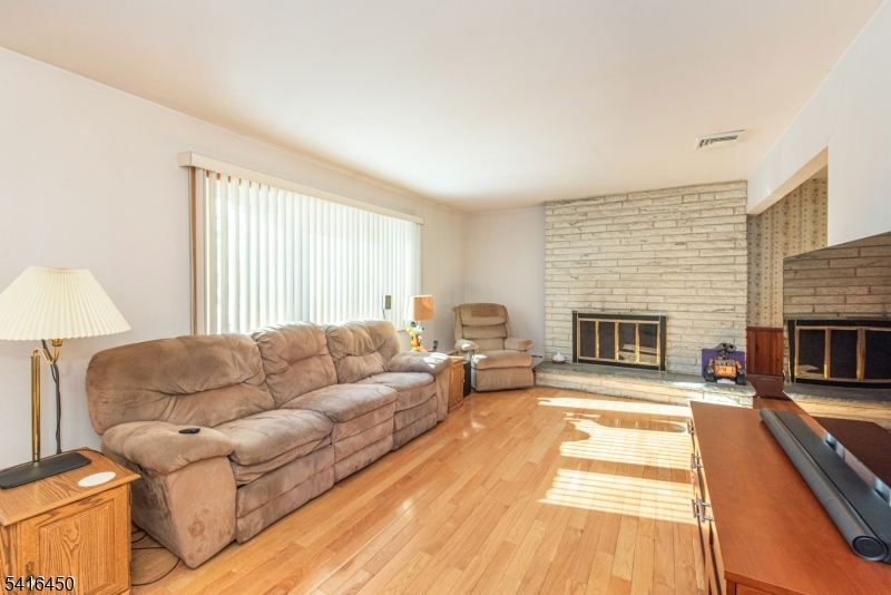 PACKANACK LAKE - Residential