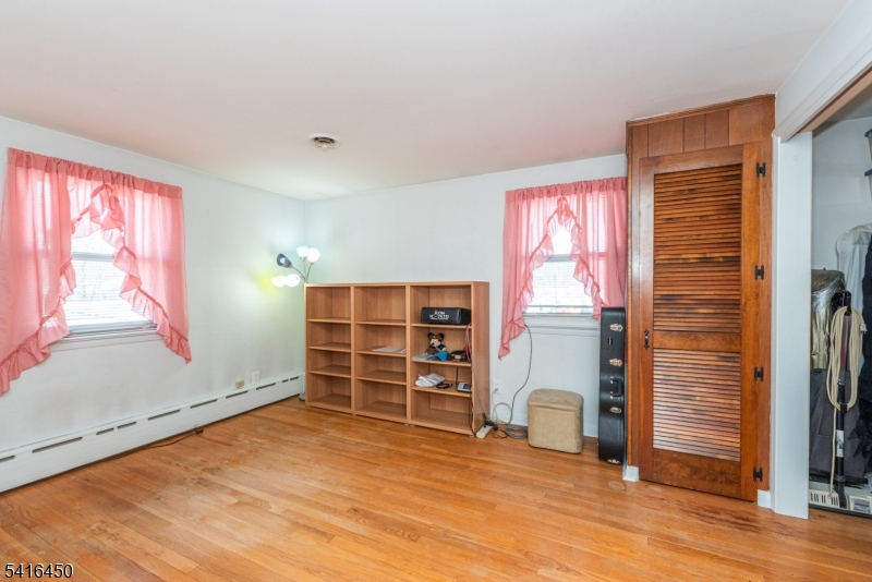 PACKANACK LAKE - Residential