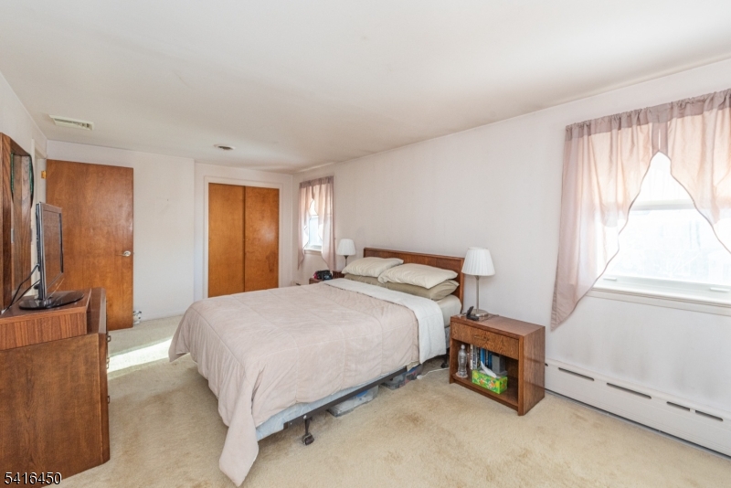 PACKANACK LAKE - Residential