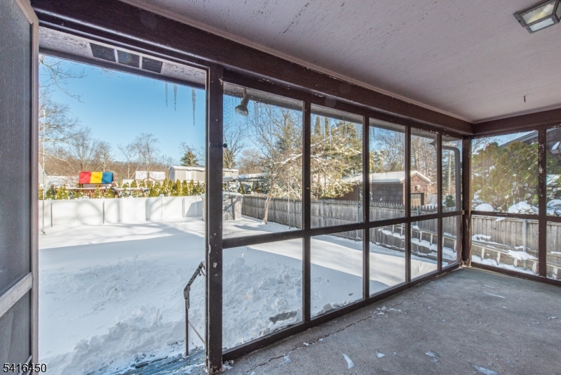 PACKANACK LAKE - Residential