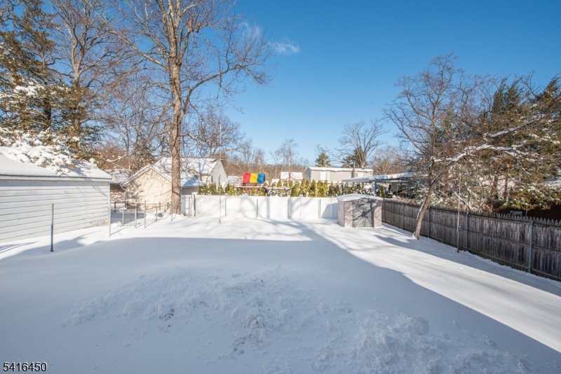 PACKANACK LAKE - Residential