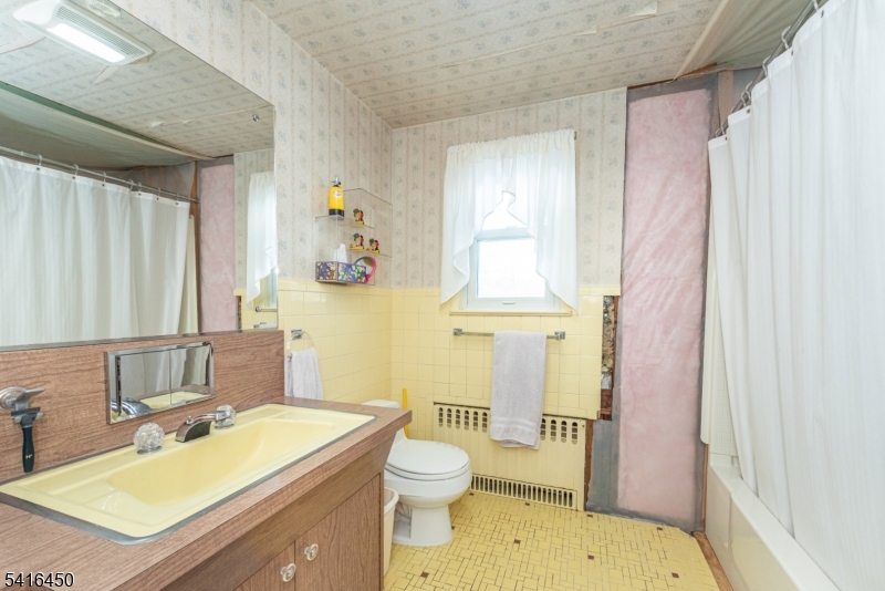 PACKANACK LAKE - Residential