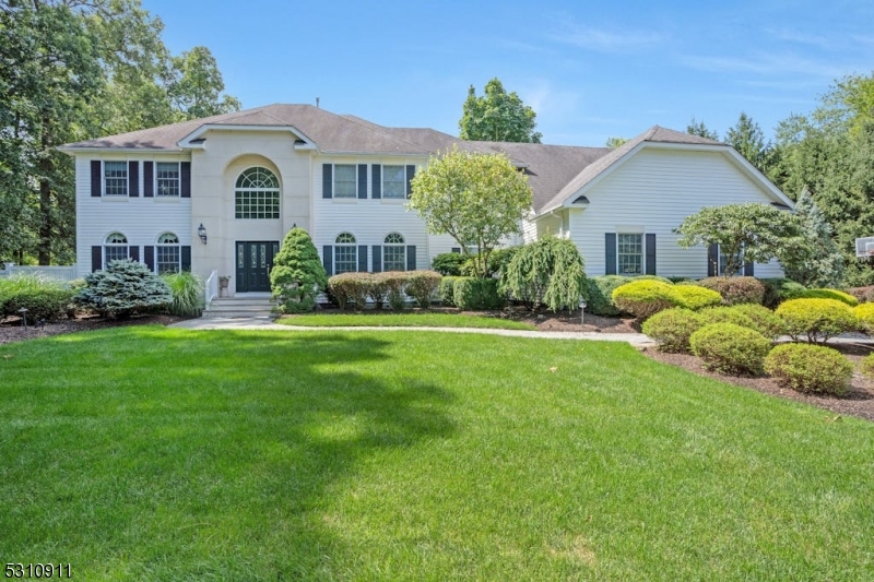 Beacon Manor - The Hills - Residential