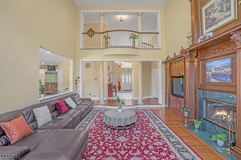 Beacon Manor - The Hills - Residential