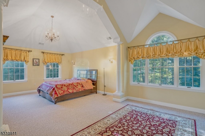 Beacon Manor - The Hills - Residential