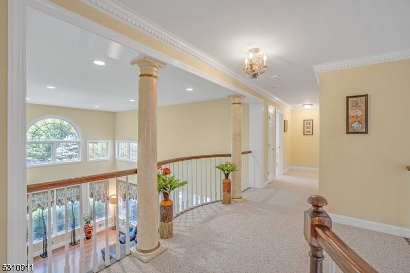 Beacon Manor - The Hills - Residential