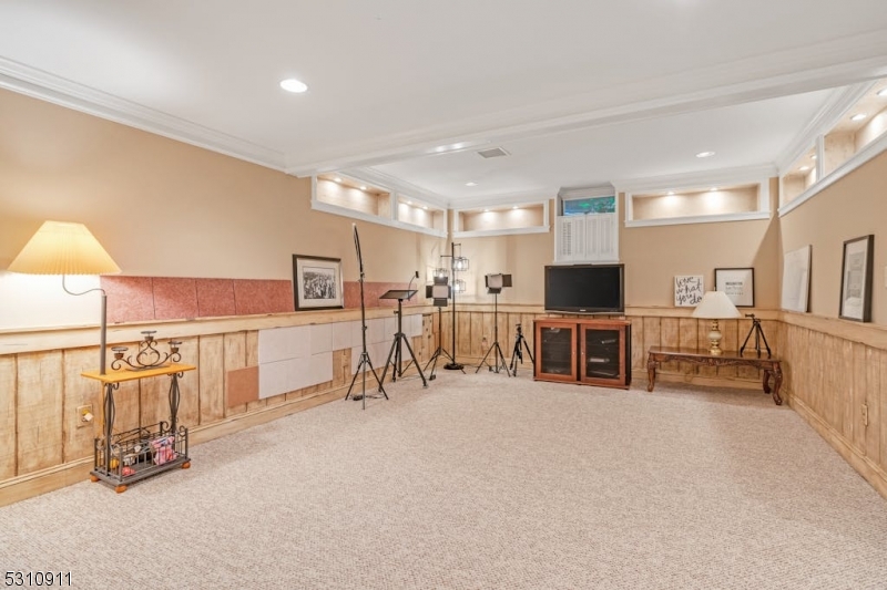 Beacon Manor - The Hills - Residential