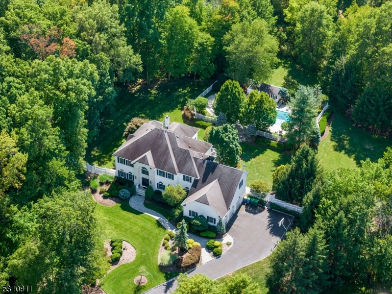 Beacon Manor - The Hills - Residential