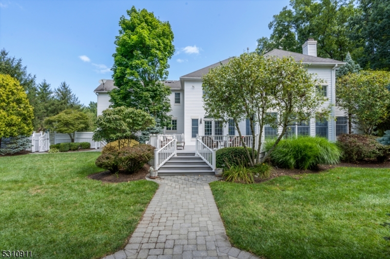 Beacon Manor - The Hills - Residential