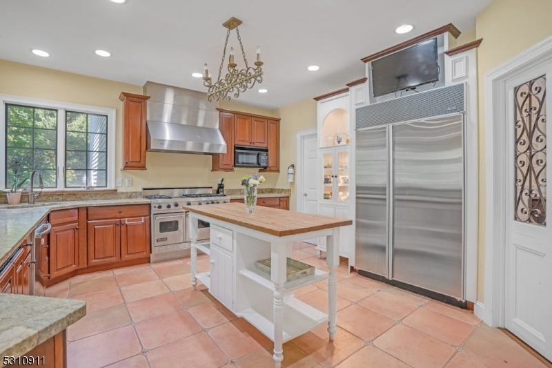 Beacon Manor - The Hills - Residential