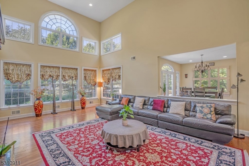 Beacon Manor - The Hills - Residential