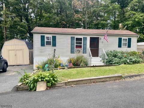 9 Betty Drive, Jefferson Twp., NJ 07849 - MLS#: 3865619