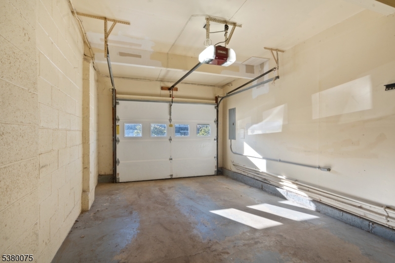 Mendham Commons - Residential