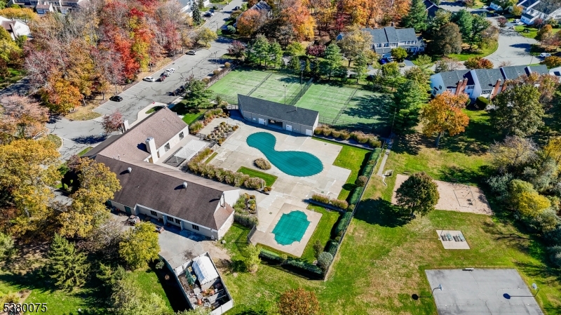 Mendham Commons - Residential