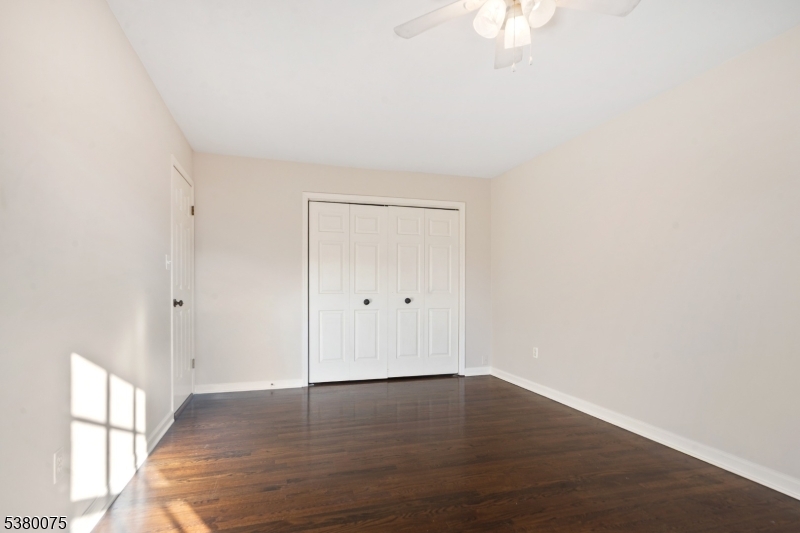 Mendham Commons - Residential