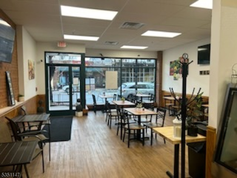 Somerville Boro, New Jersey 08876, United States, ,Commercial,Active,110517