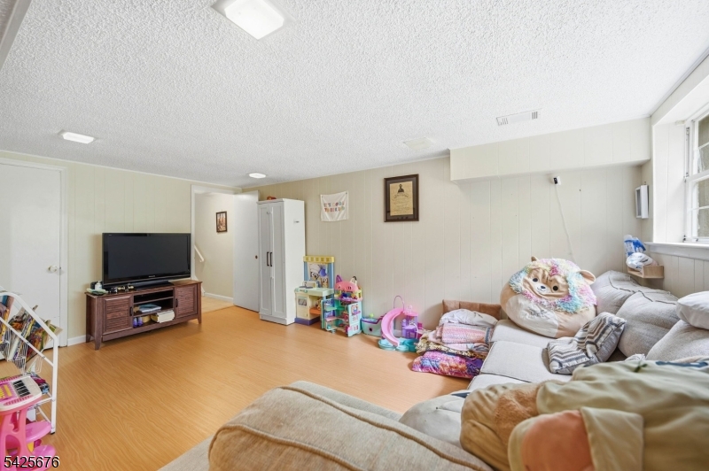 Kenwood Commons - Residential