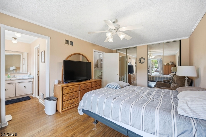 Kenwood Commons - Residential
