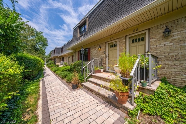 768 SPRINGFIELD AVE APT E7, SUMMIT, NJ 07901 - Image 45d8cbc7bfc801fb05fafd27eee716a2/438213524