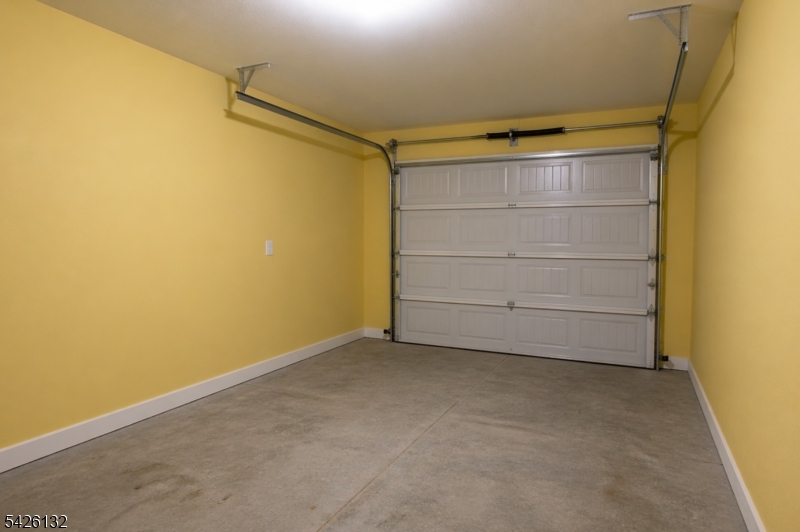 Jade Mountain - Residential