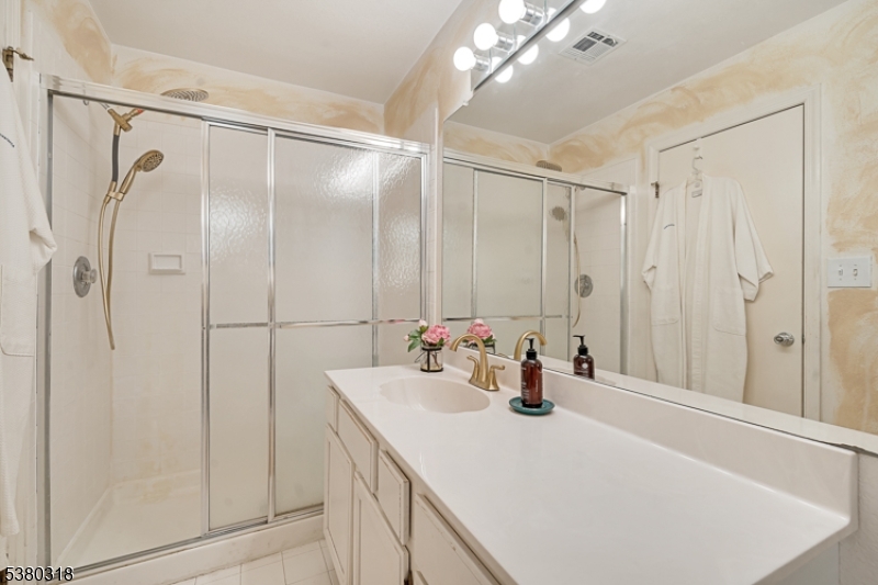 Wood Duck Pond - Residential