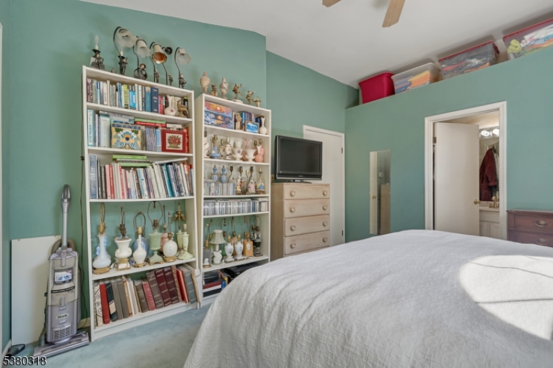 Wood Duck Pond - Residential