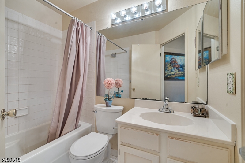 Wood Duck Pond - Residential