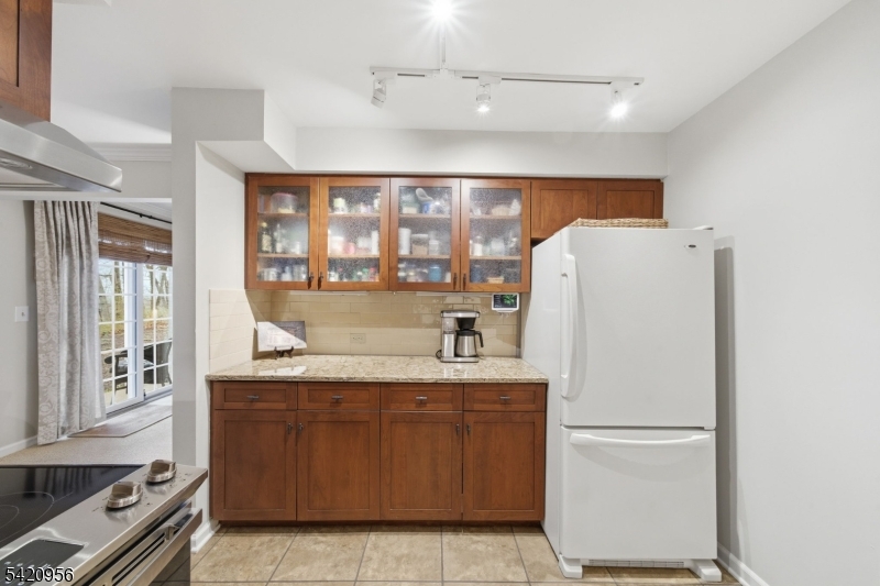 Countryside Manor - Residential