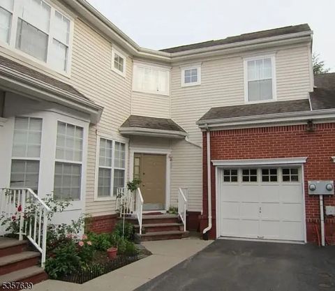 63 Albert Ct Parsippany-Troy Hills Twp. NJ 07054