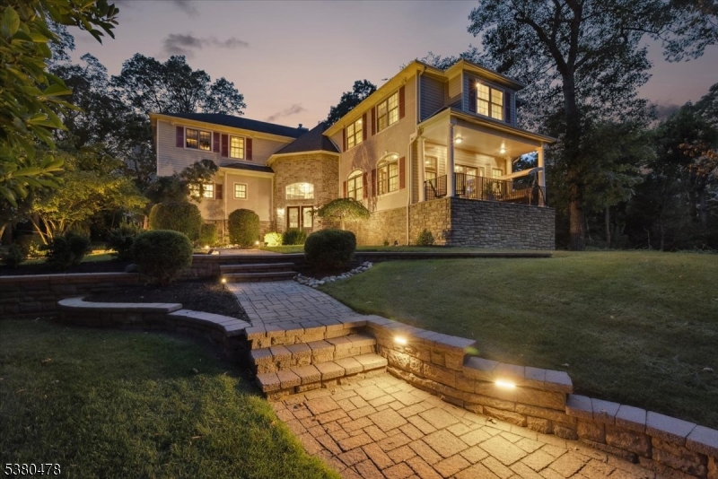 Mountain Top View Side - Residential