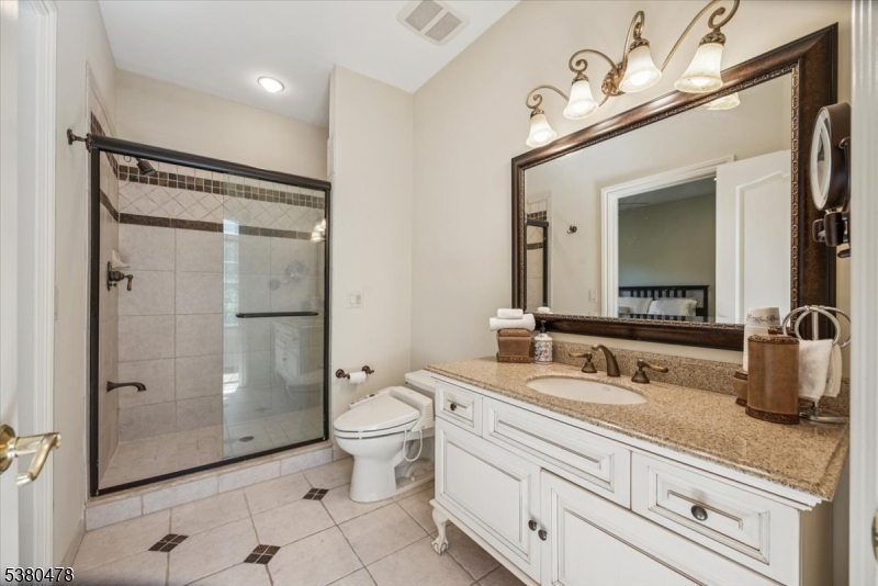 Mountain Top View Side - Residential