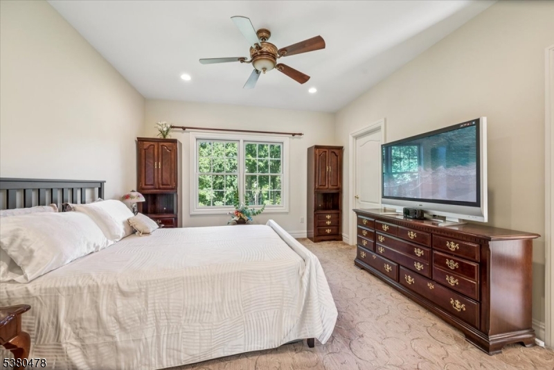 Mountain Top View Side - Residential