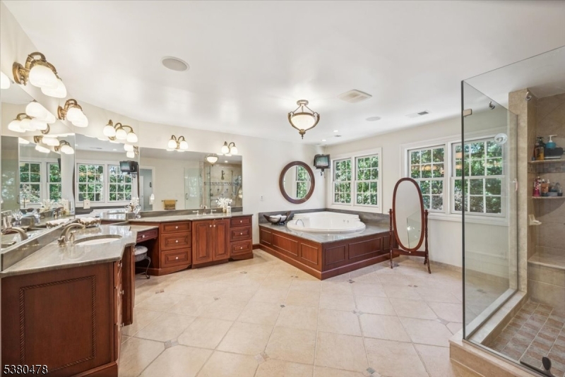 Mountain Top View Side - Residential