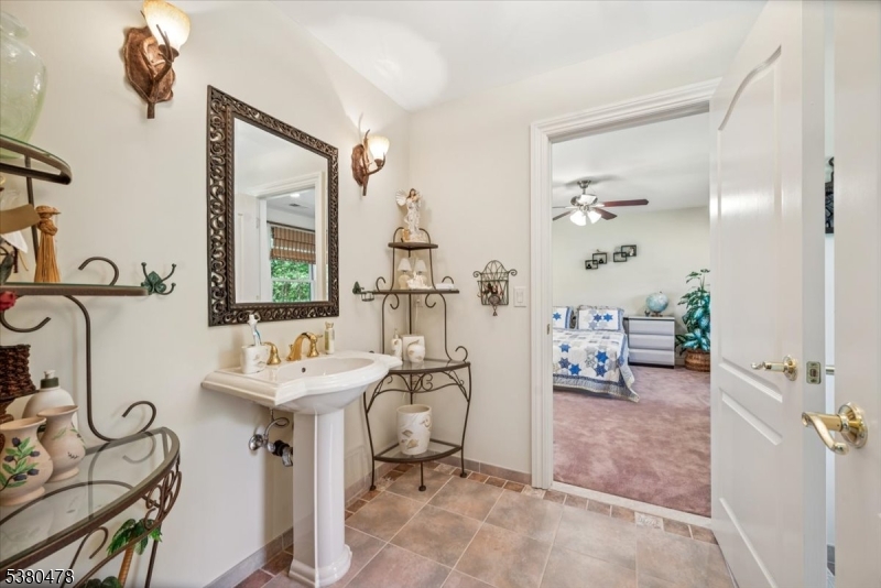 Mountain Top View Side - Residential