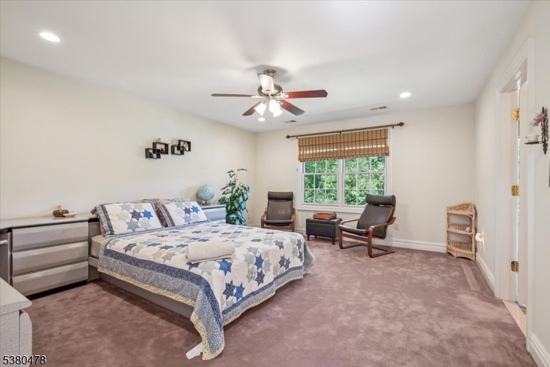 Mountain Top View Side - Residential