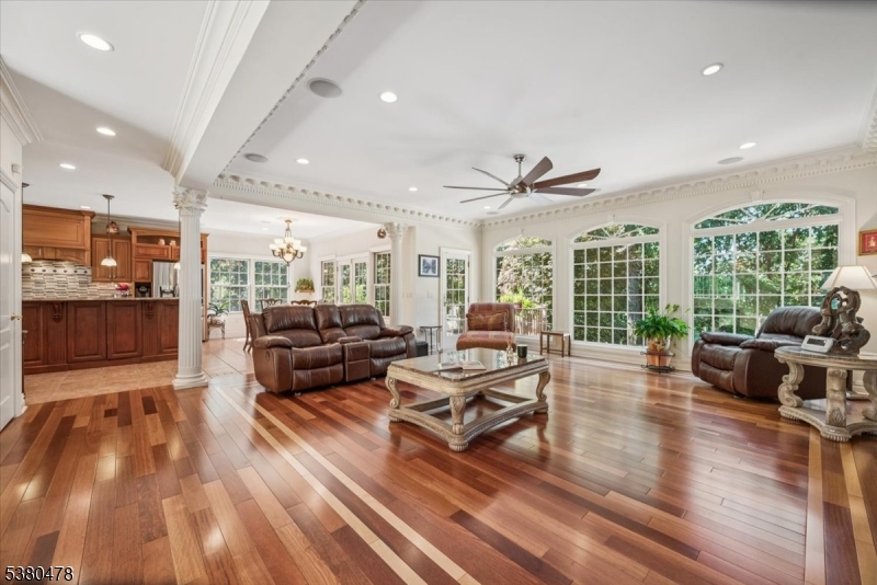 Mountain Top View Side - Residential