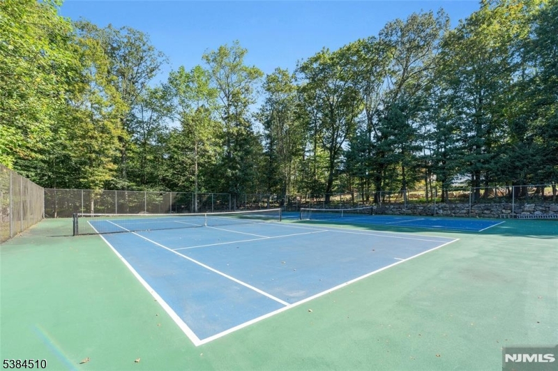 Ridge Gardens - Residential