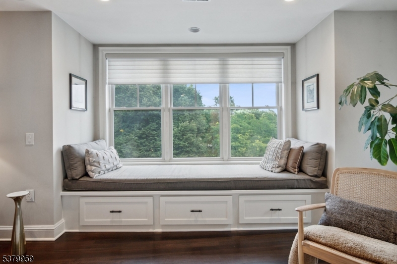 40 Park - Residential