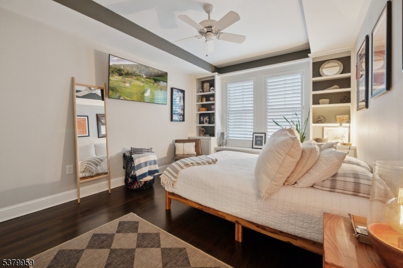 40 Park - Residential